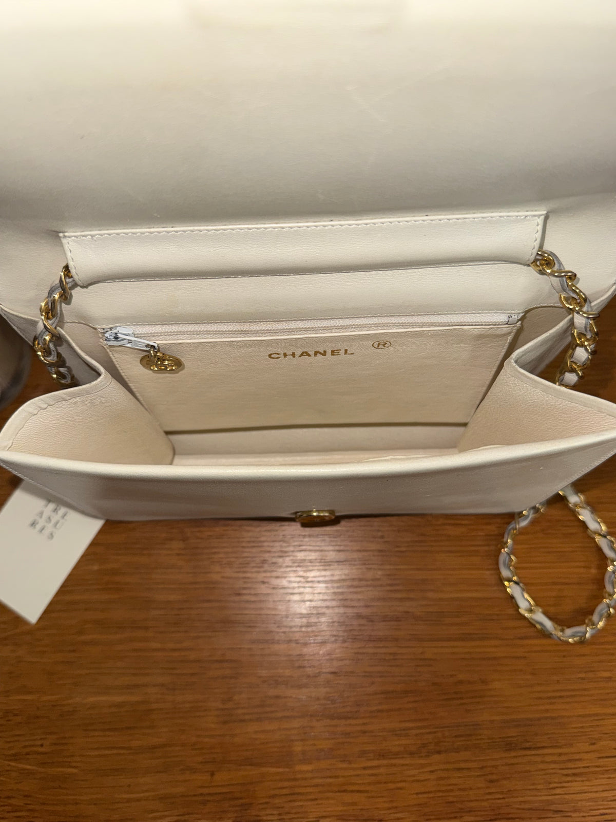 CHANEL BOX CALF SINGLE FLAP CREAM