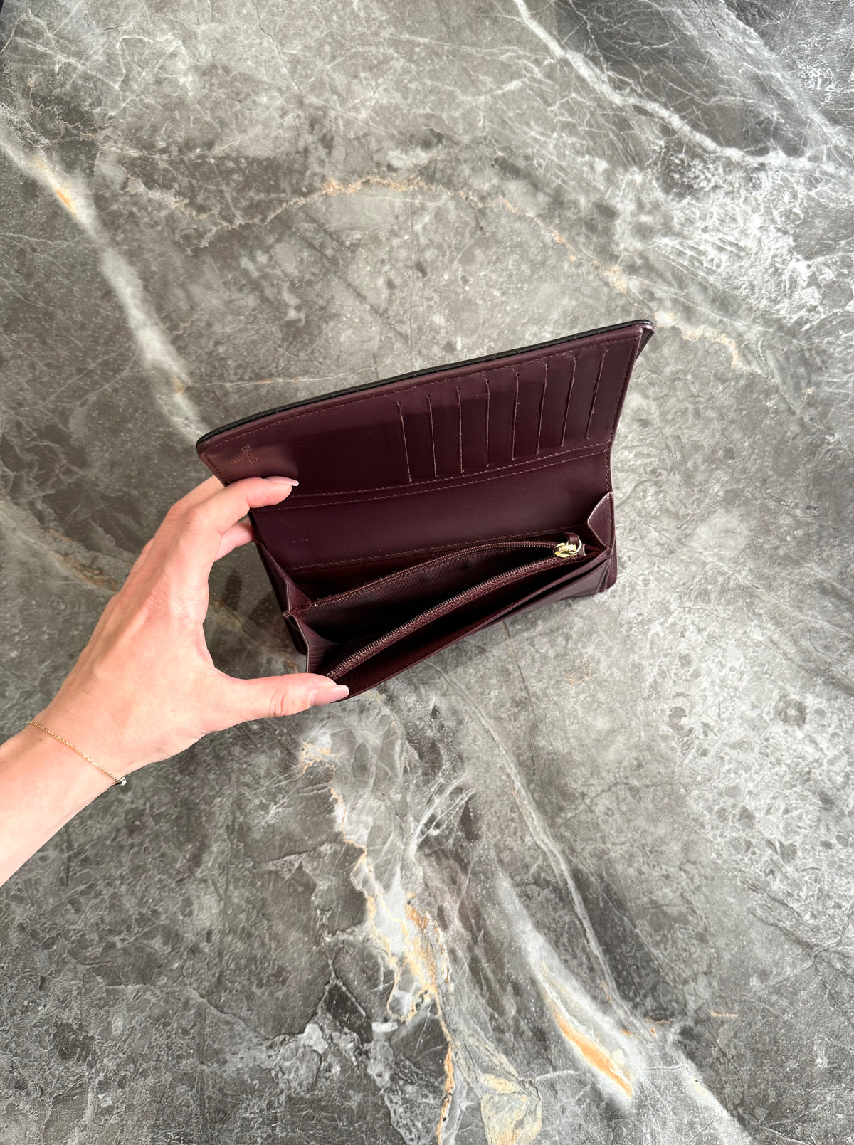 Chanel Long Wallet z černé caviar kůže se zlatým hardwarem, foto 11