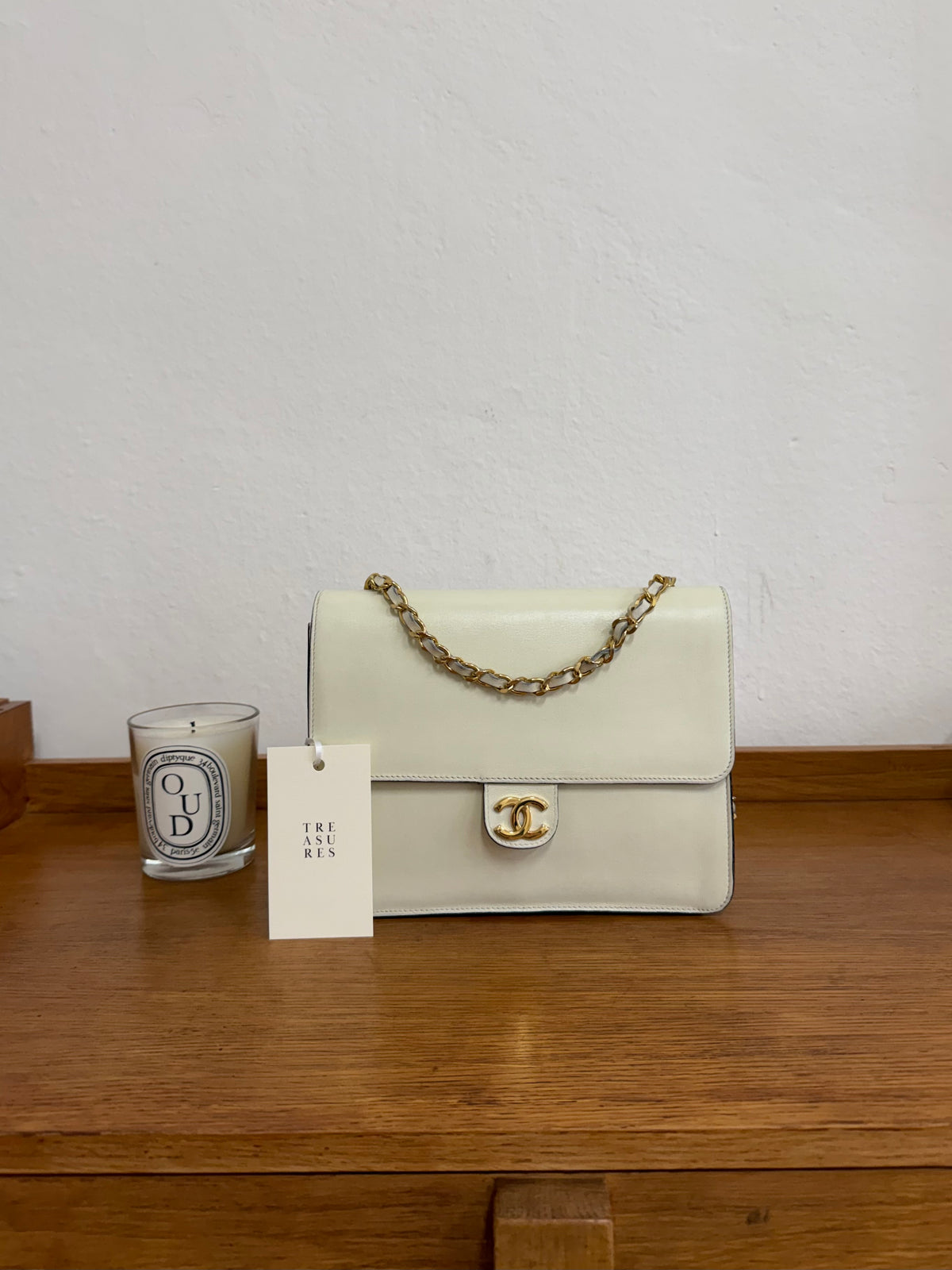 CHANEL BOX CALF SINGLE FLAP CREAM