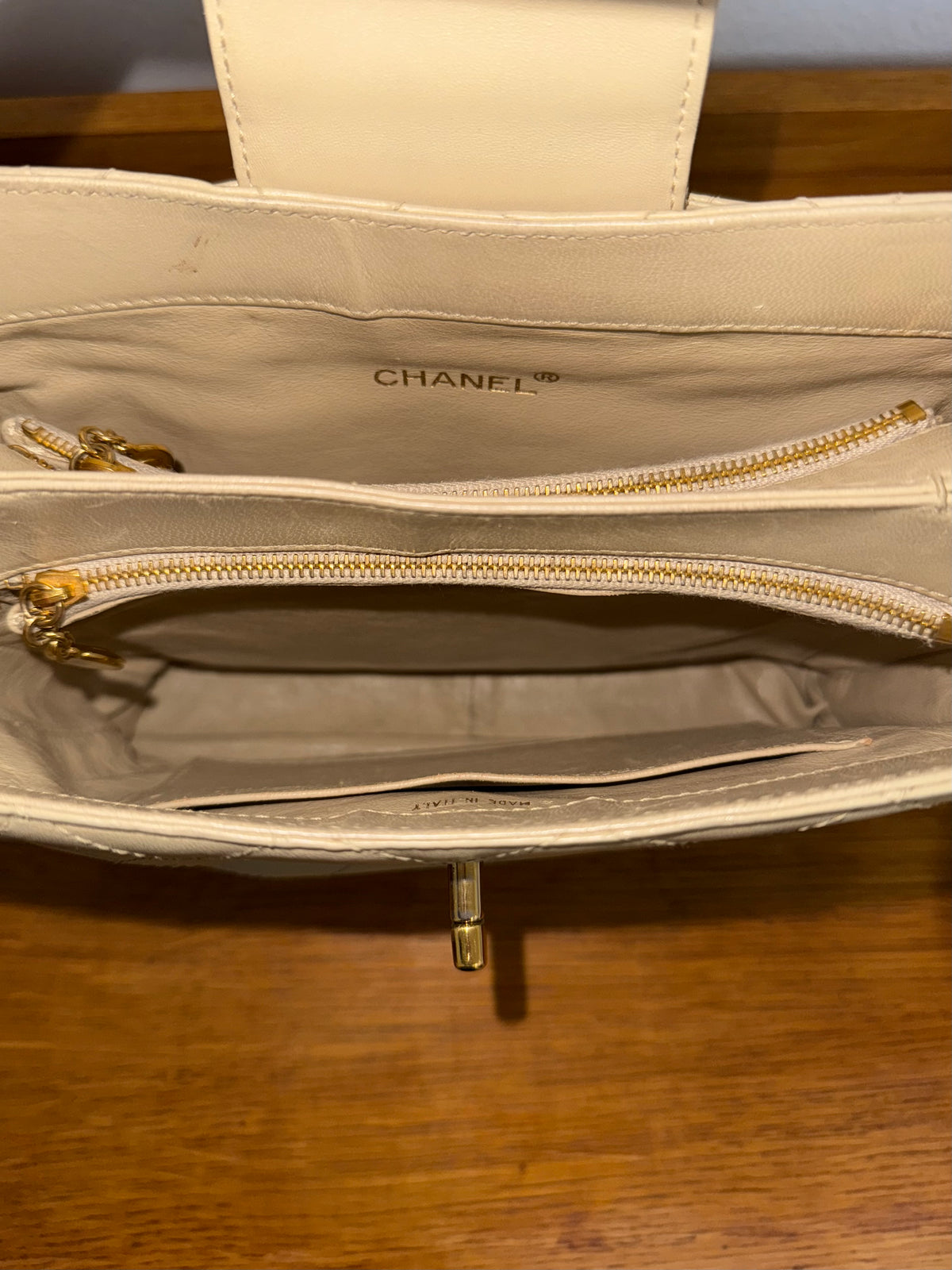 CHANEL KELLY SHOULDER BAG BEIGE TWIST LOCK 24K GOLD