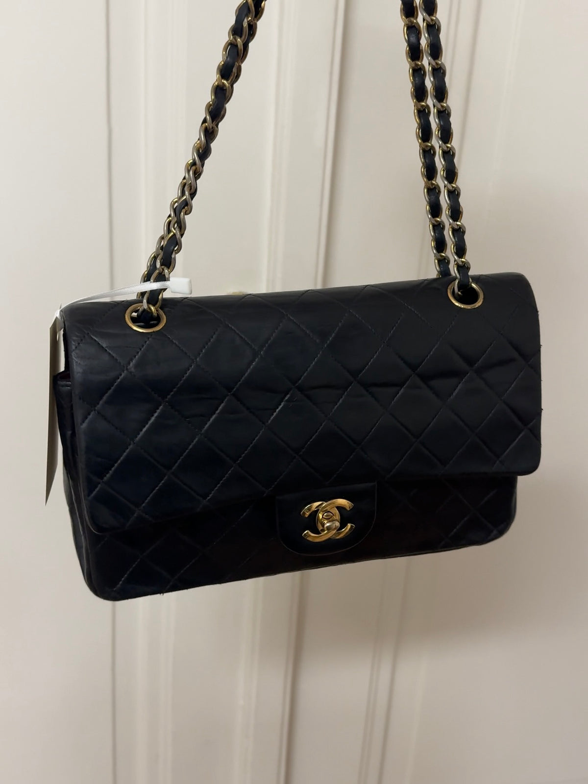 CHANEL CLASSIC DOUBLE FLAP BAG MEDIUM BLACK 24K GOLD HW