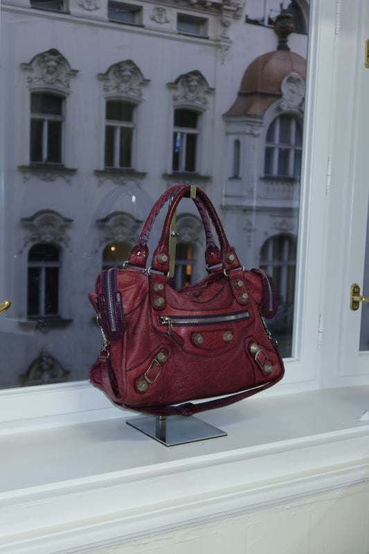BALENCIAGA CITY BAG IN GRAPE