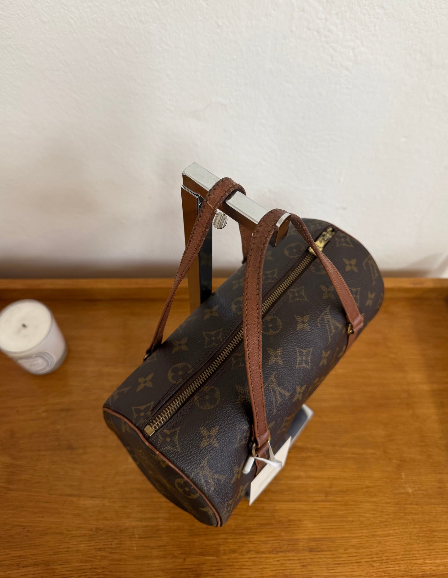 LV PAPILLON 26