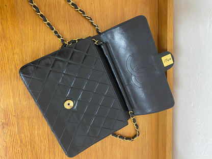 CHANEL CLASSIC SINGLE FLAP
