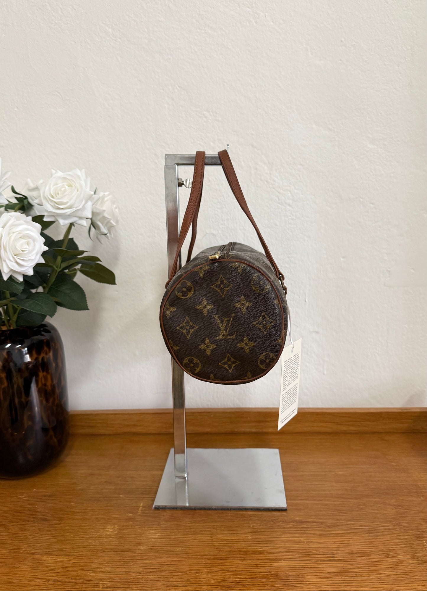 LV PAPILLON 26