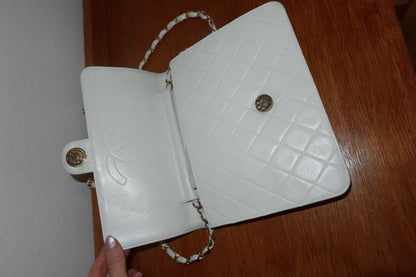 CHANEL 80s SINGLE FLAP BAG CREAM