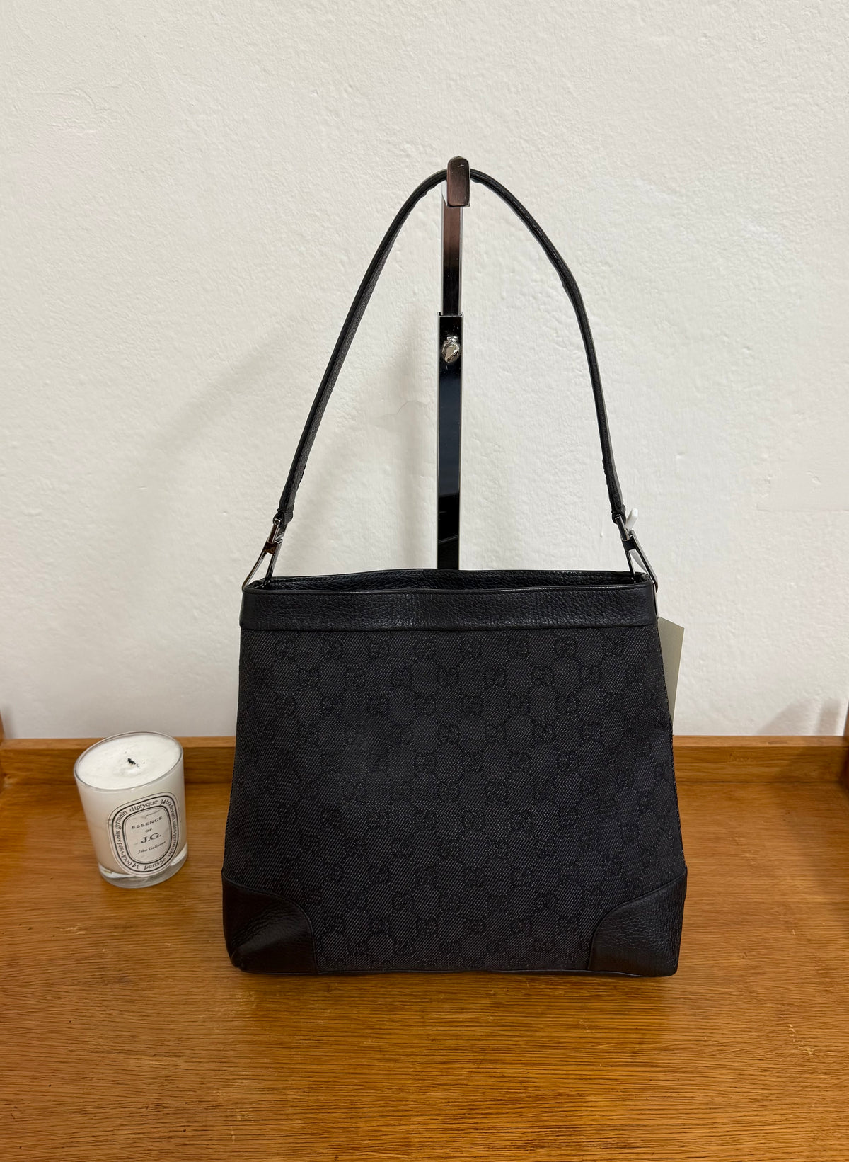 GUCCI GG MONOGRAM SHOULDER BAG BLACK