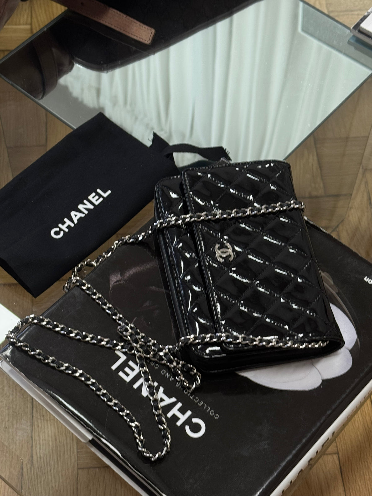 CHANEL WOC BLACK PATENT LEATHER SILVER HW SERIES 14