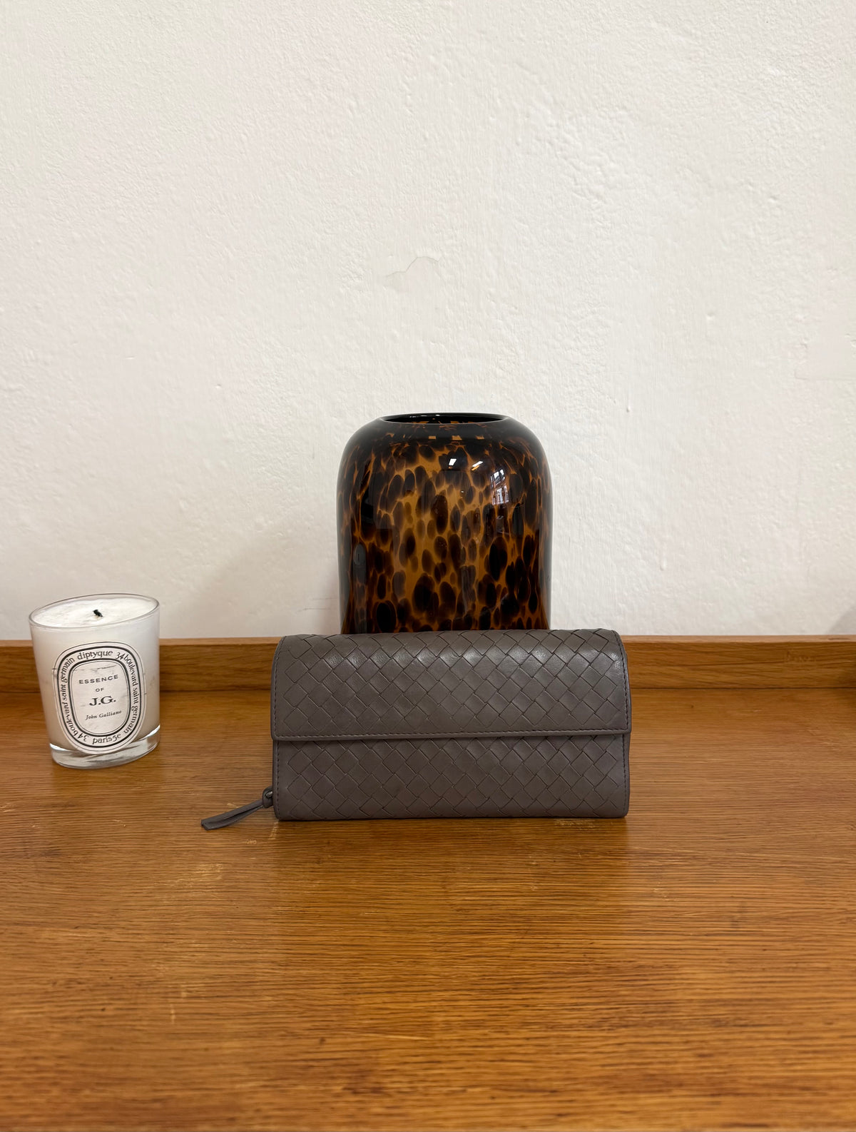 Bottega Veneta Intrecciato peněženka ze šedé pletené kůže, foto 2