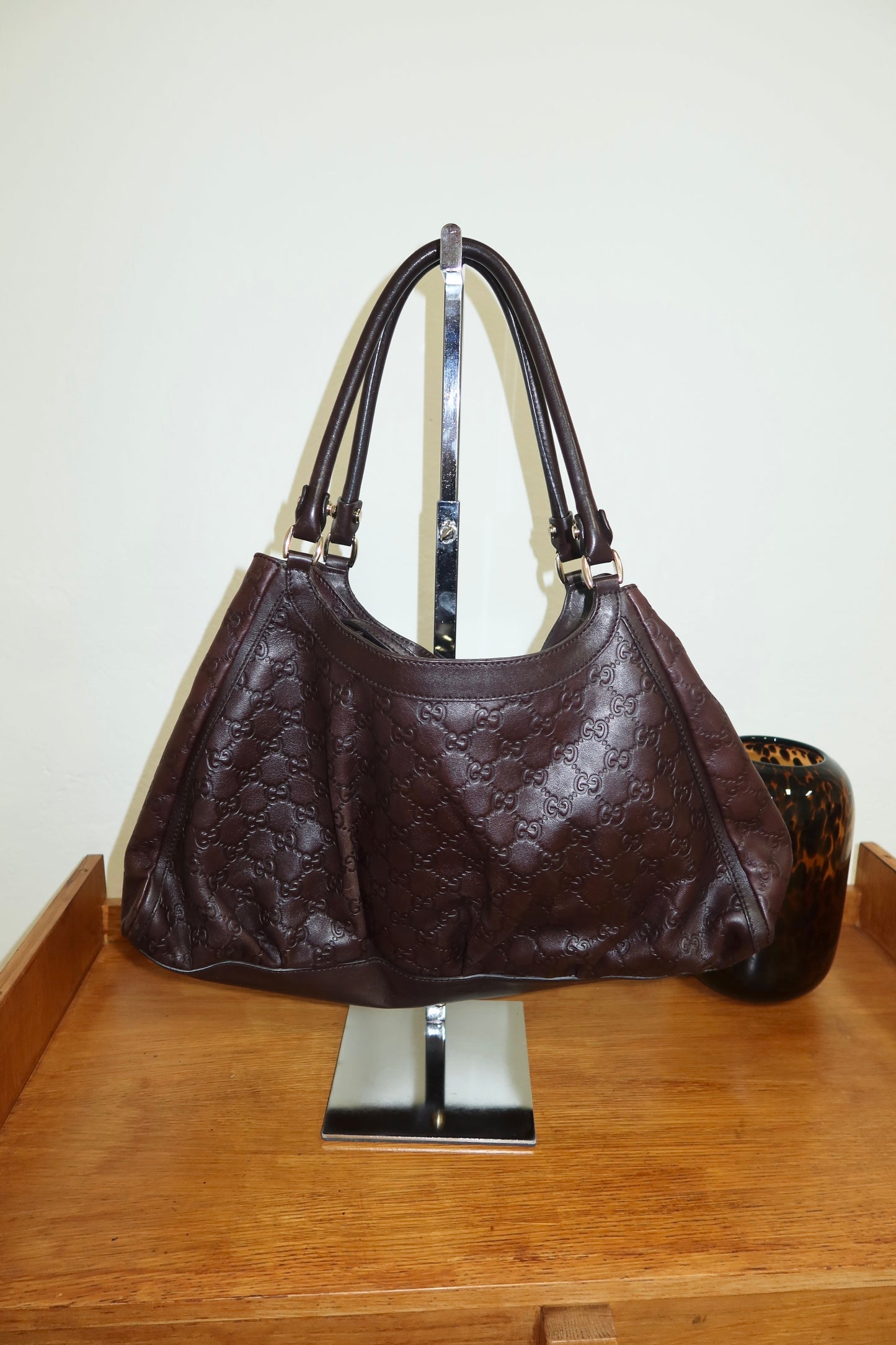 GUCCI GG HOBO ABBEY BAG BURGUNDY GOLD HW