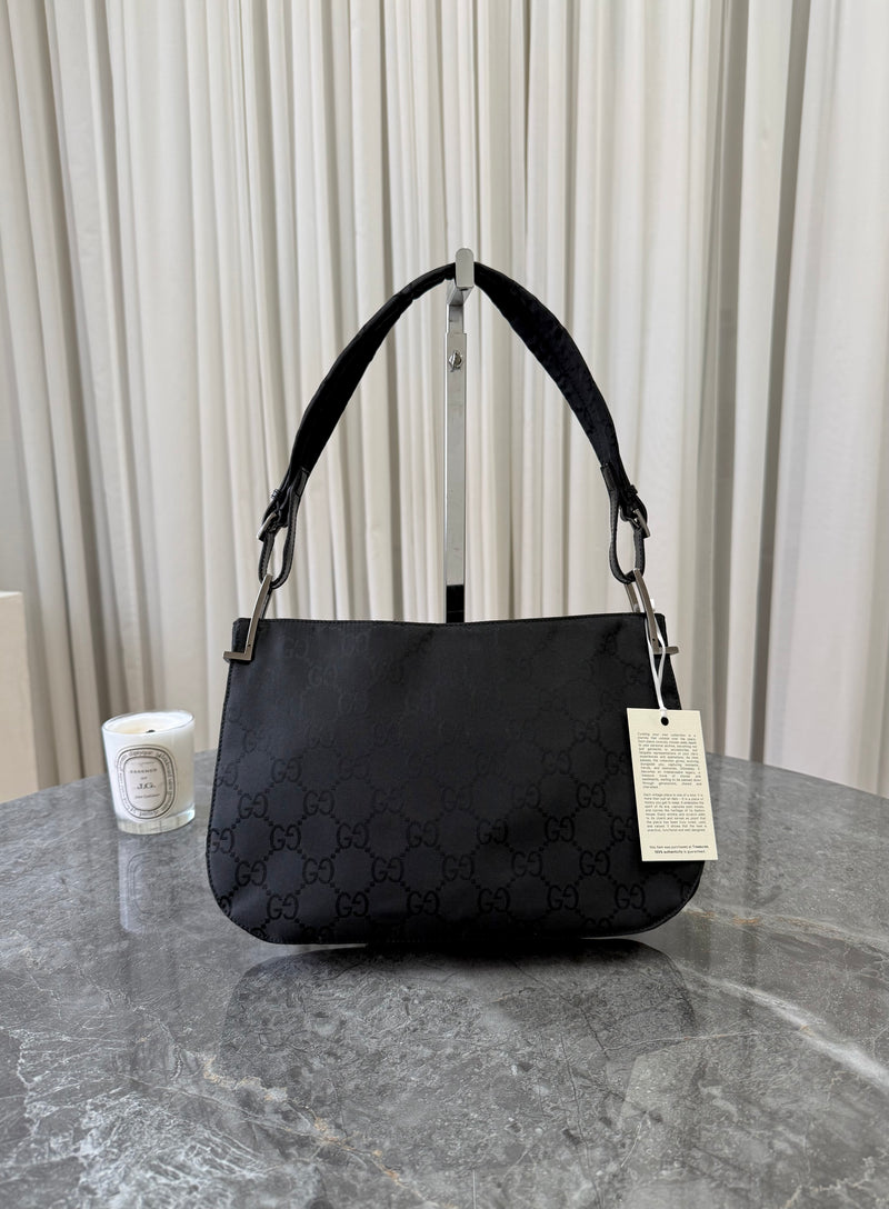 Gucci hobo bag in black GG canvas with silver hardware – Treasures Prague