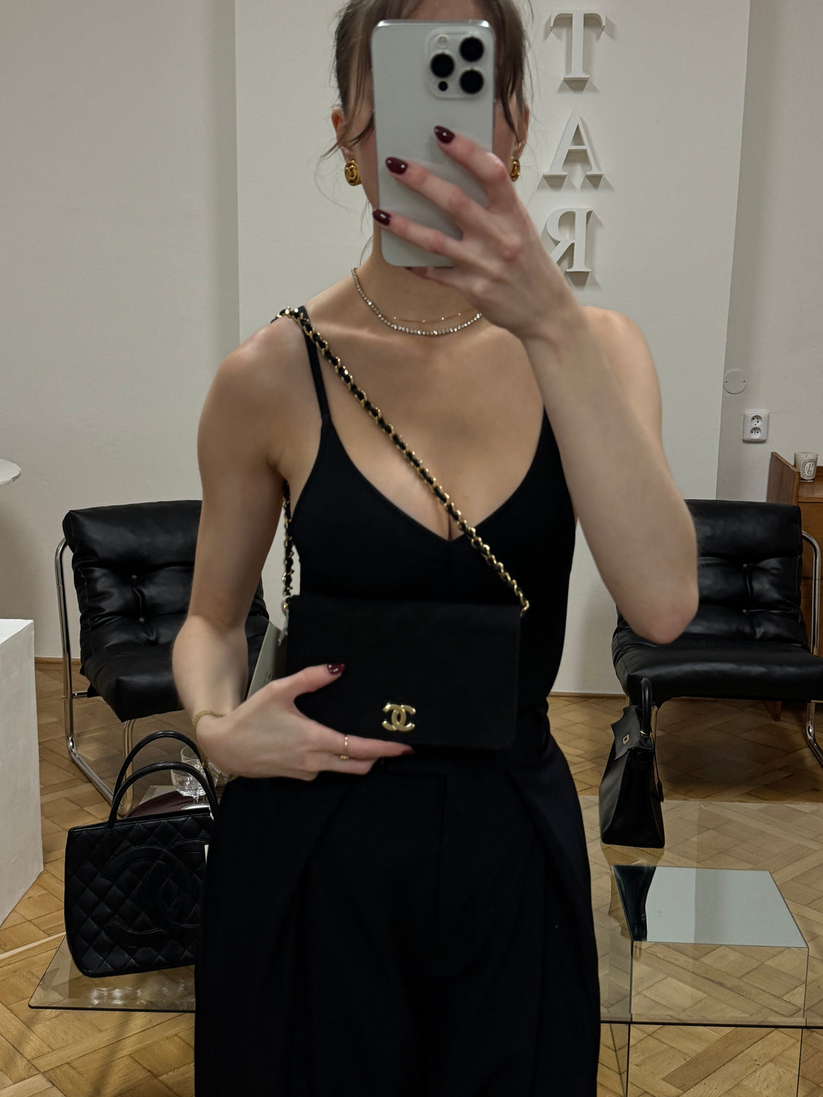 CHANEL SUEDE WOC