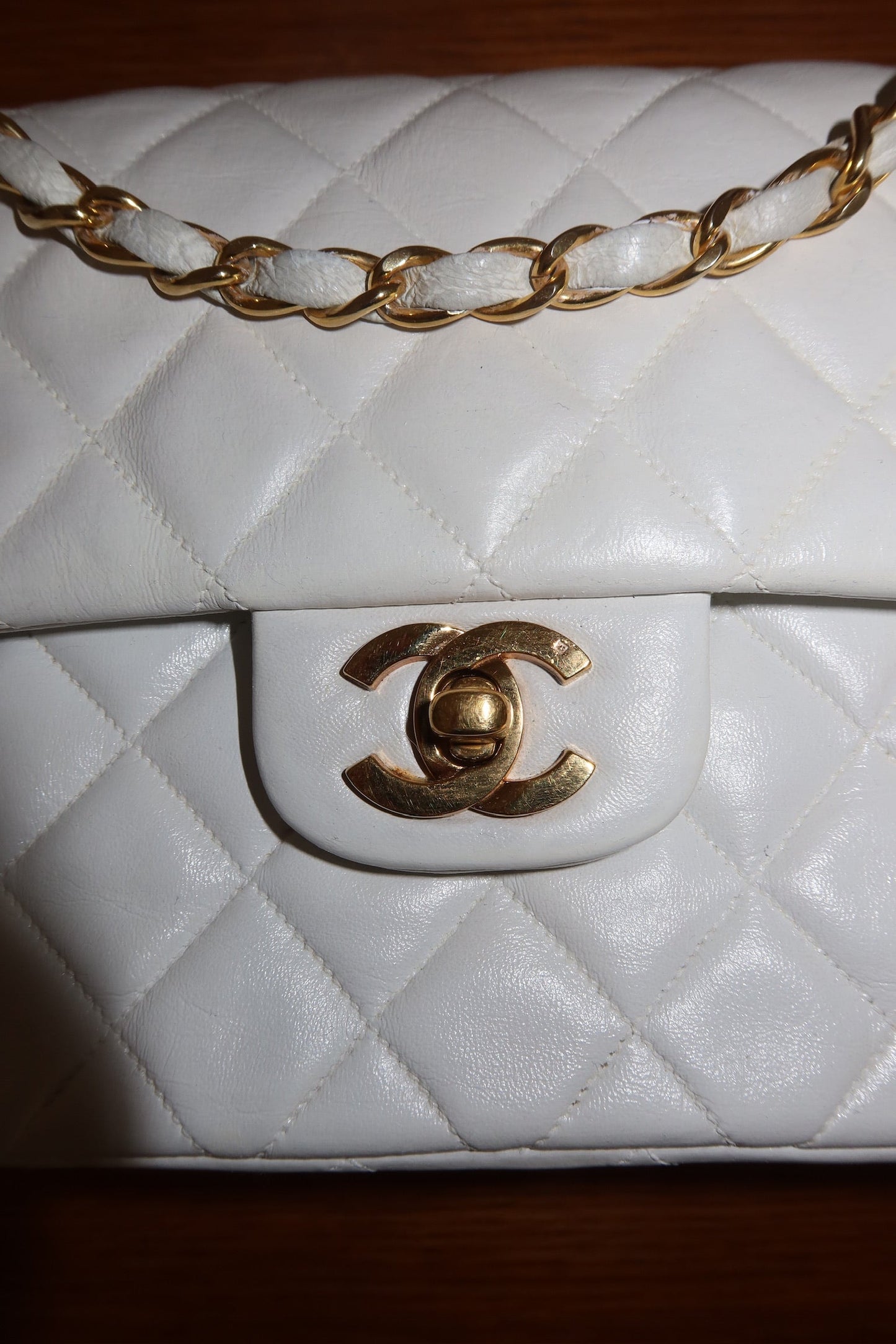 CHANEL DOUBLE FLAP BAG SMALL IN WHITE