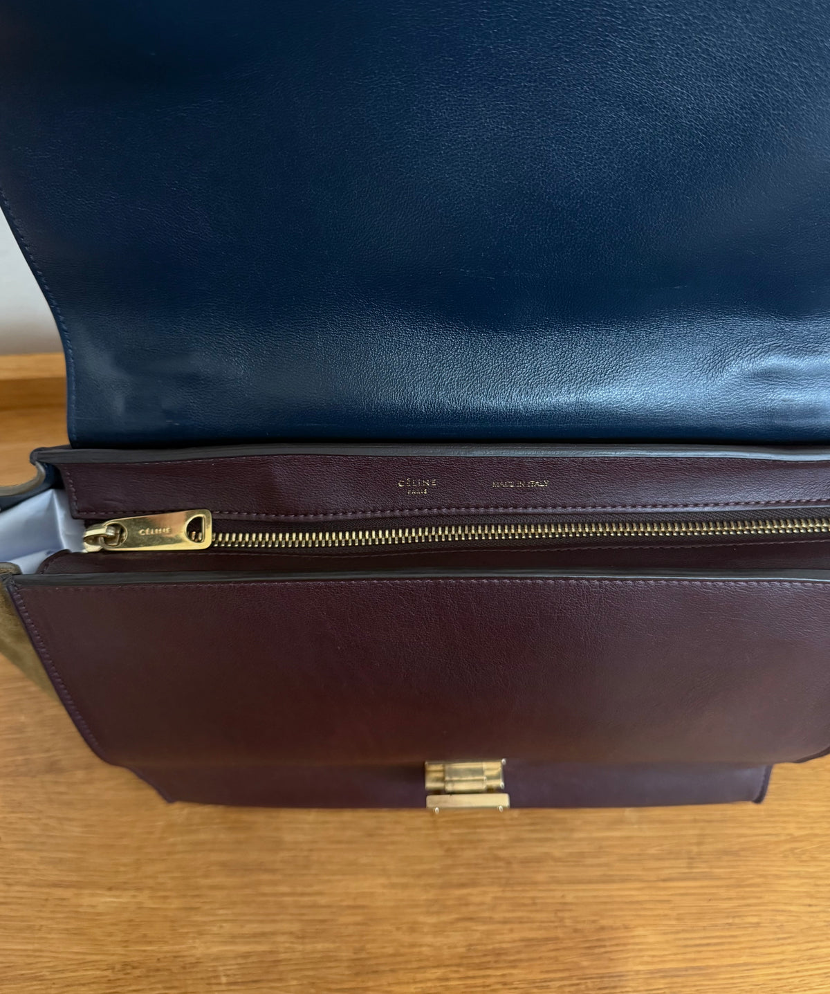 CELINE PHOEBE PHILO TRICOLOR TRAPEZE BURGUNDY NAVY
