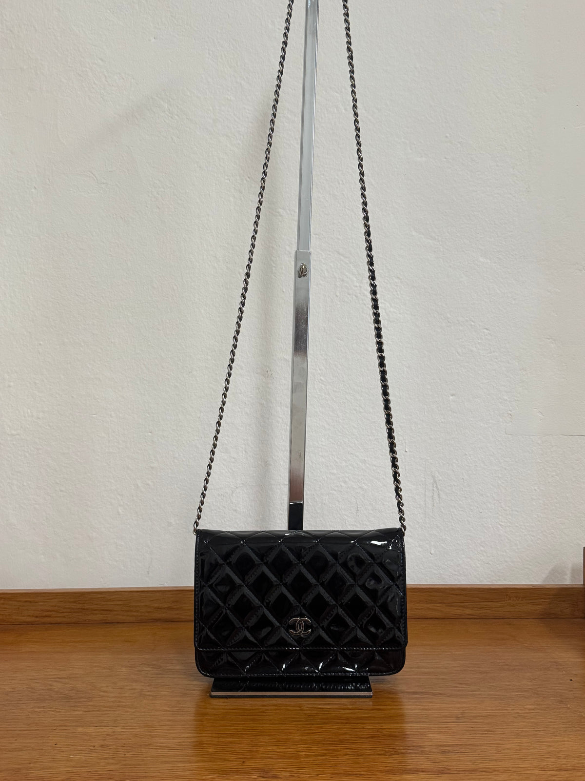CHANEL WOC BLACK PATENT LEATHER SILVER HW SERIES 14