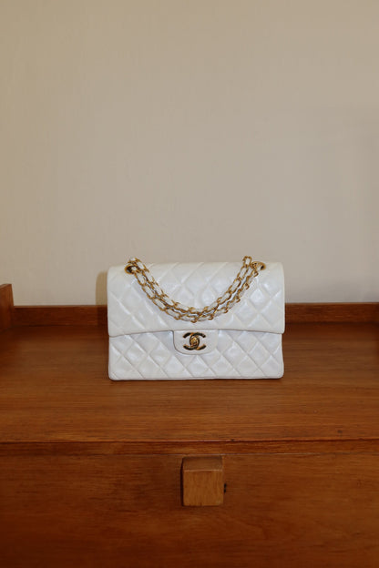 CHANEL DOUBLE FLAP BAG SMALL IN WHITE