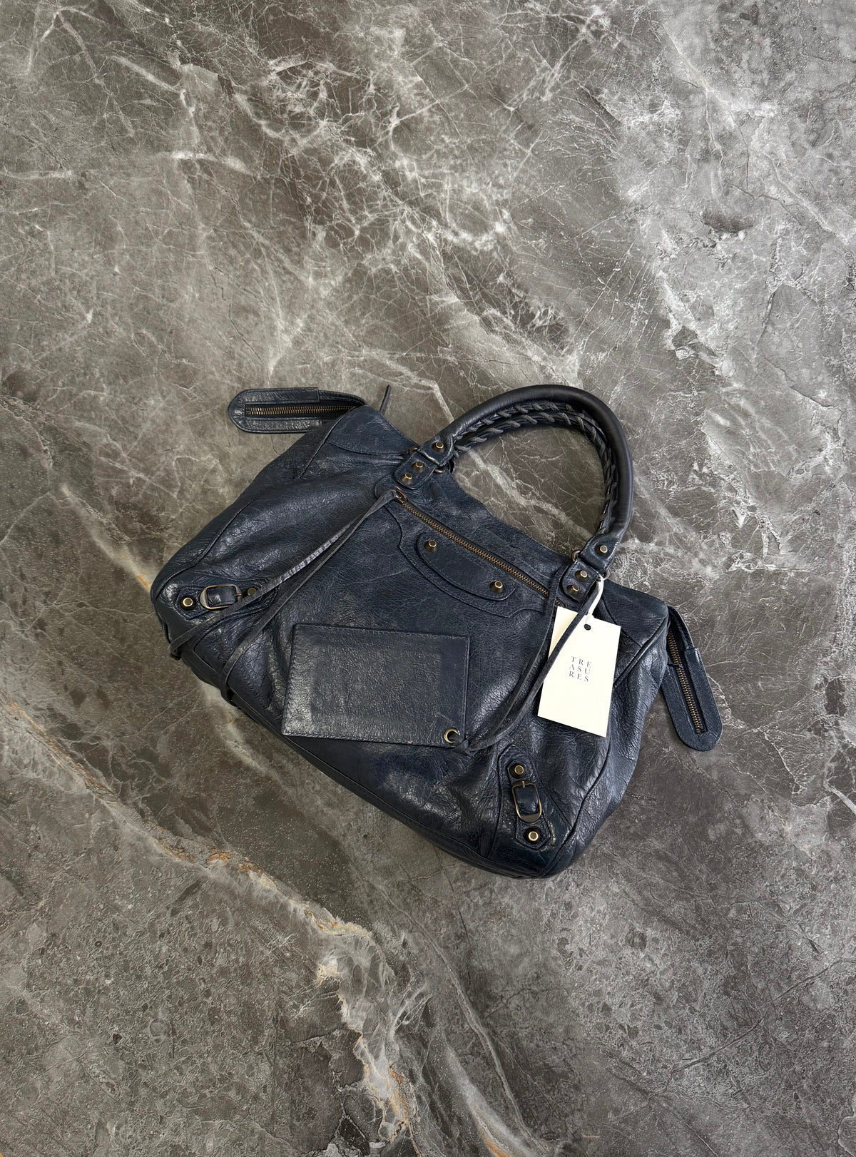 Balenciaga Velo bag in lambskin with brass hardware, photo 8